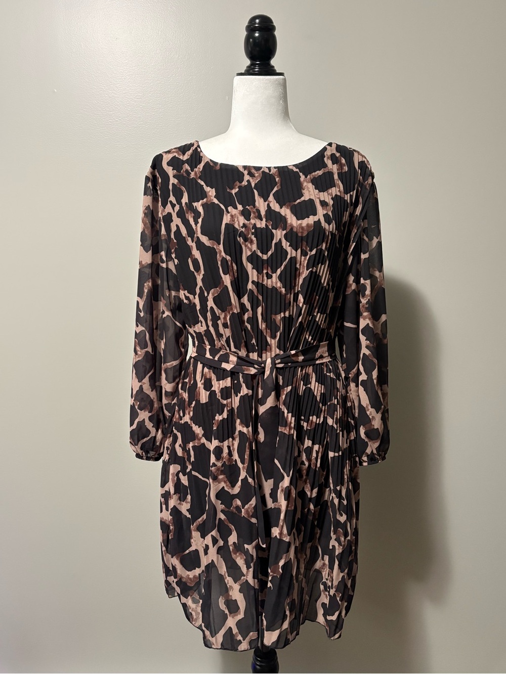 Me & Gee Long Sleeve Pleated Animal Print Black Brown Dress